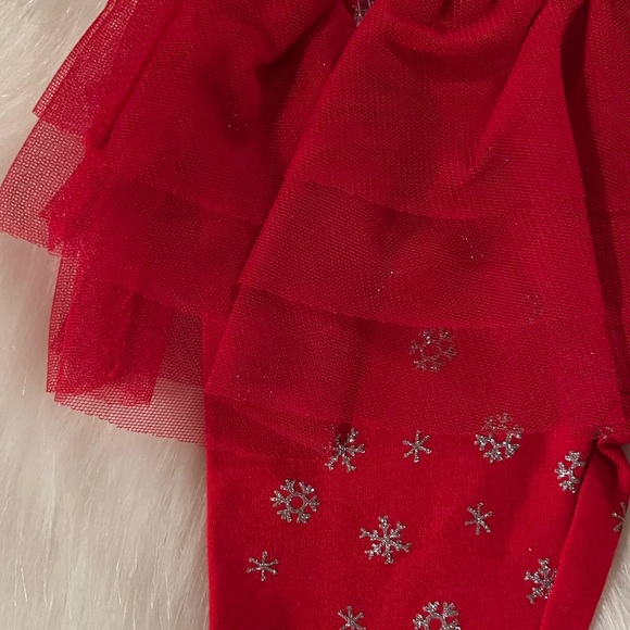 Carter’s Christmas Outfit - Picture 5 of 8